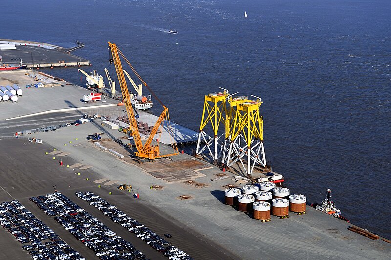 handles 2 Borkum project Cuxport offshore for Riffgrund